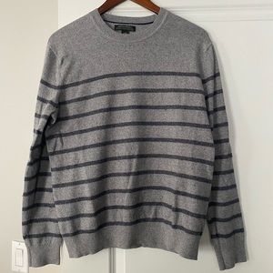 Banana republic crewneck sweater